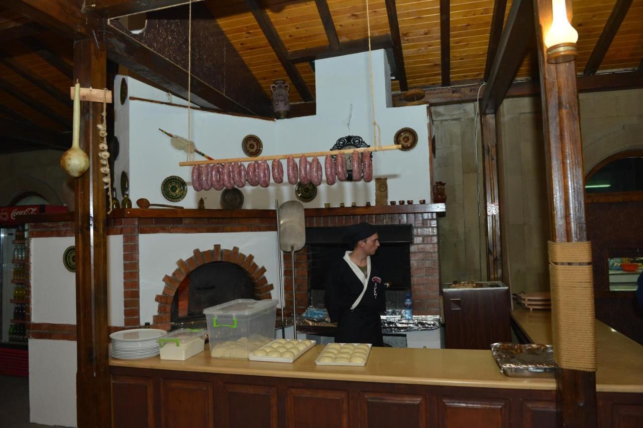 Отель Hotel Vista Sliven Сливен-13