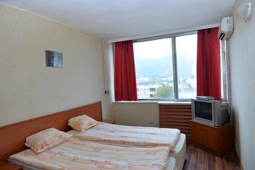 Отель Hotel Vista Sliven Сливен-20
