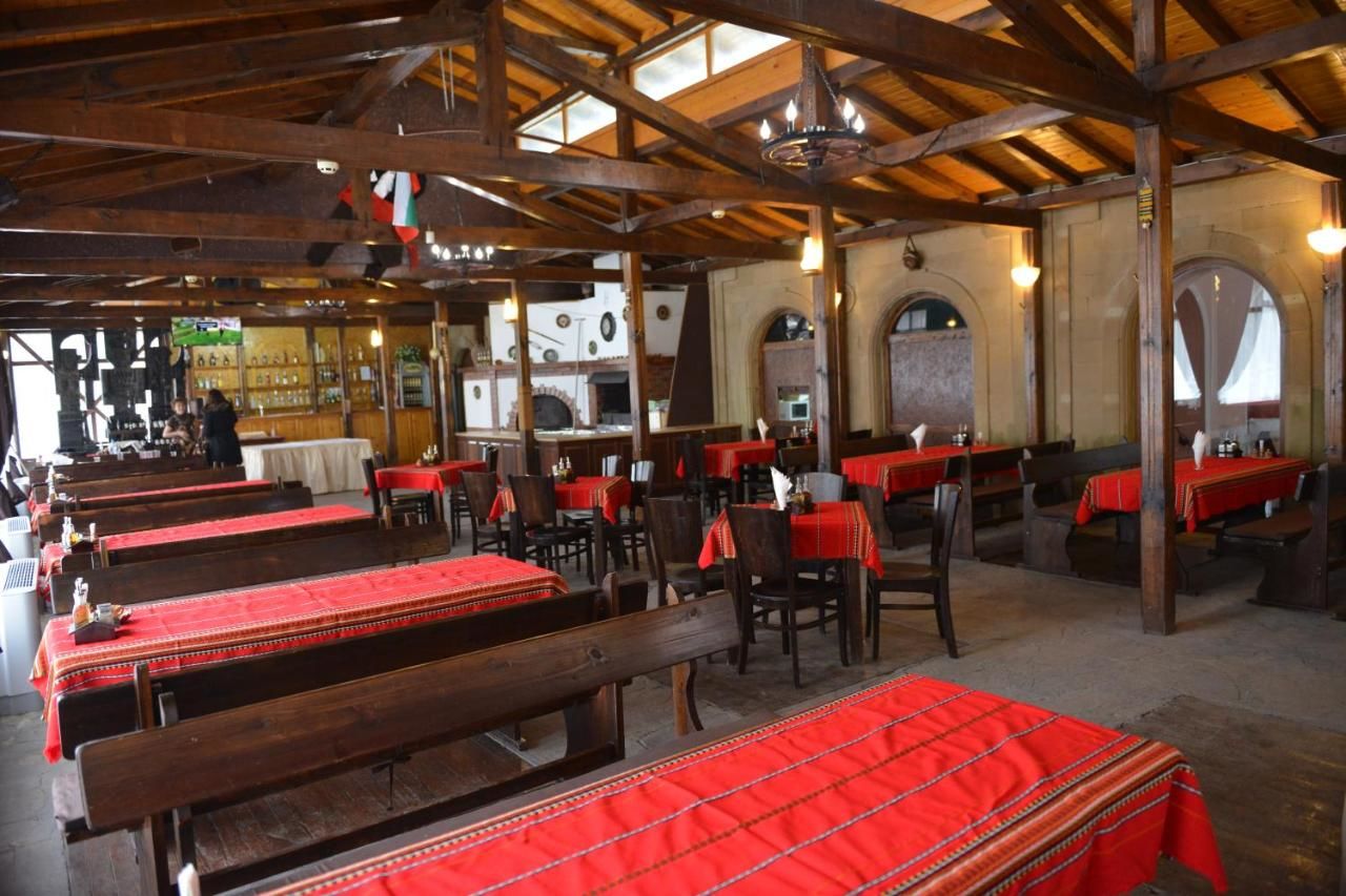 Отель Hotel Vista Sliven Сливен-12