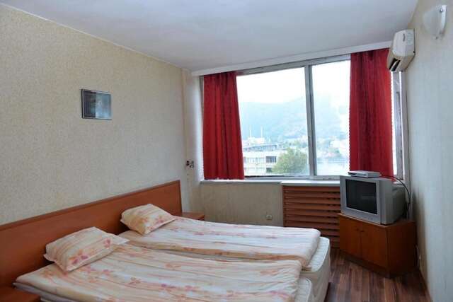 Отель Hotel Vista Sliven Сливен-19